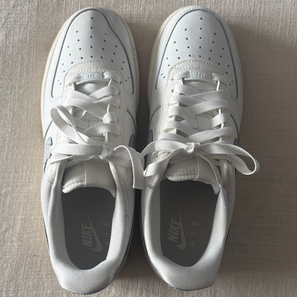 Nike Air Force 1 - Picture 5 of 5